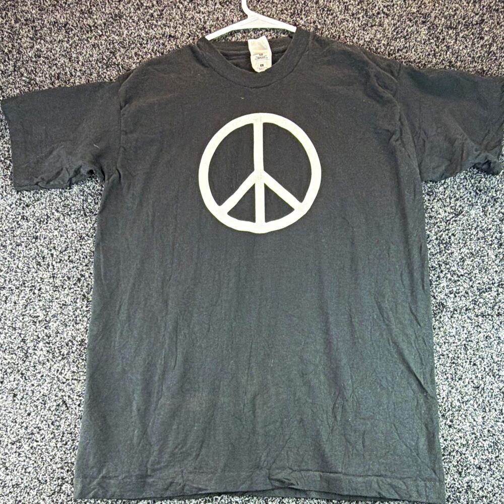 Fruit of the Loom Heavy Cotton Men's Black Peace Graphic Crew Neck Tee L
